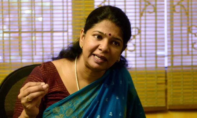 ‘കേന്ദ്ര-സര്‍ക്കാര്‍-ഗവര്‍ണര്‍മാരെ-ആയുധമാക്കുന്നു’;-ഹിന്ദു-രാഷ്ട്രമായി-ഇന്ത്യയെ-മാറ്റാനുള്ള-നീക്കത്തെ-ചെറുക്കുമെന്ന്-കനിമൊഴി