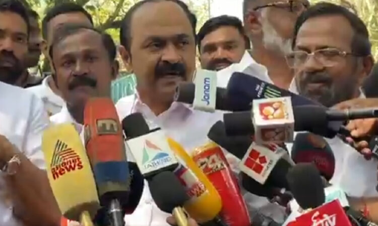 ‘സജി-ചെറിയാന്റെ-സത്യപ്രതിജ്ഞ-ഗവര്‍ണറും-മുഖ്യമന്ത്രിയും-തമ്മിലുള്ള-അവിഹിത-ബന്ധത്തിന്റെ-ഉദാഹരണം’;-വി-ഡി-സതീശന്‍
