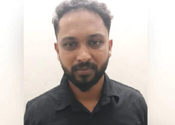 ഒരു-കിലോയിലേറെ-സ്വര്ണവുമായി-യാത്രക്കാരന്-പിടിയില്;-കരിപ്പൂരിലെ-ഈ-വര്ഷത്തെ-ആദ്യ-കേസ്