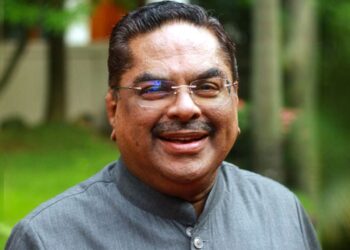 ഉഗ്മ-സാഹിത്യ-അവാര്‍ഡ്;-ഡോ.-ജോര്‍ജ്-തയ്യിലിന്റെ-ആത്മകഥയ്ക്ക്