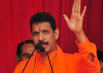 ‘റോഡ്,-കാന-പോലുളള-ചെറിയ-പ്രശ്നങ്ങളെക്കുറിച്ച്-ചര്ച്ച-ചെയ്യരുത്,-പകരം-ലൗ-ജിഹാദിനെക്കുറിച്ച്-സംസാരിക്കു’;-ബിജെപി-കര്ണാടക-സംസ്ഥാന-അദ്ധ്യക്ഷന്റെ-പരാമര്ശം-വിവാദത്തില്