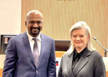 ആലുവ-സ്വദേശി-ഓസ്‌ട്രേലിയയിൽ-ഹോണററി-ജസ്റ്റിസ്