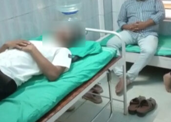 ഷൂ-ധരിച്ചെത്തിയതിന്റെ-പേരില്-പ്ലസ്-വണ്-വിദ്യാര്ത്ഥിക്ക്-മര്ദ്ദനം;-പരാതി