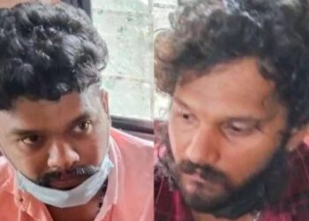 വോൾവോ-ബസിൽ-ഇരുതലമൂരിയെ-കടത്താൻ-ശ്രമം;-രണ്ട്-യുവാക്കൾ-പിടിയിൽ