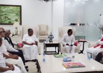 കോണ്ഗ്രസിന്-ക്ഷണമില്ലാത്ത-ബിആര്എസ്-റാലിയിലേക്ക്-പിണറായി-വിജയന്;-മൂന്നാം-മുന്നണി-നീക്കങ്ങള്-സജീവം