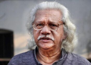 ‘ഞാൻ-20-വയസിൽ-ജാതിപ്പേര്-ഉപേക്ഷിച്ചയാൾ,-പുതിയ-തലമുറ-വിമർശിക്കുന്നത്-ശ്രദ്ധപിടിച്ചുപറ്റാൻ’;-പഠിപ്പിക്കാൻ-വരേണ്ടെന്ന്-അടൂർ-ഗോപാലകൃഷ്ണൻ