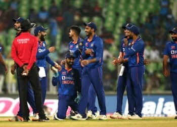 കാര്യവട്ടം-ഏകദിനത്തിൽ-പരമ്പര-തൂത്തുവാരി-ഇന്ത്യ;-മുന്നൂറിലധികം-റണ്സിന്-ജയിക്കുന്ന-ആദ്യ-ടീം