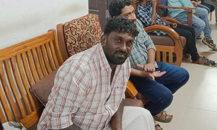 പൊതുവഴിയില്‍-മദ്യപിച്ച്-വഴക്ക്;-സിപിഐഎം-കൗണ്‍സിലറടക്കം-ഏഴ്-പേര്‍-അറസ്റ്റില്‍