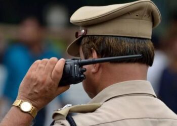 ‘വീട്ടില്-കയറി-വെട്ടും’;-സ്പെഷ്യല്-ബ്രാഞ്ച്-ഉദ്യോഗസ്ഥന്-നേരെ-ഗുണ്ടാ-ബന്ധത്തില്-സസ്പെന്ഷനിലായ-എഎസ്ഐ