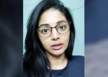 ‘പേരും-തൊപ്പിയും-കാരണം-കർശന-പരിശോധന’;-വിമാനത്താവള-ഉദ്യോഗസ്ഥർക്കെതിരെ-ആരോപണവുമായി-നടി
