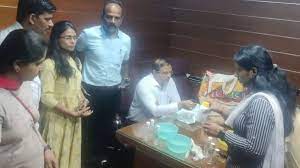 കൈക്കൂലിയായി ആവശ്യപ്പെട്ടത് 81 ലക്ഷം, പണം കൈപ്പറ്റുന്നതിനിടെ ബിജെപി എംഎൽഎയുടെ മകൻ അറസ്റ്റിൽ