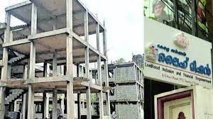 വടക്കാഞ്ചേരി ഫ്ലാറ്റ് തട്ടിപ്പ്; മുഖ്യമന്ത്രിക്കെതിരെ രേഖയുണ്ടെന്ന് അനിൽ അക്കര