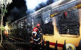 എക്സിക്യൂട്ടീവ് എക്പ്രെസ് ട്രെയിനിന്റെ ബോഗിക്ക് തീപിടിച്ച സംഭവത്തിൽ സിസിടിവി ദൃശ്യങ്ങൾ പുറത്തുവന്നു