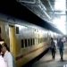 തീ ഉയർന്നത് പിൻഭാ​ഗത്തെ കോച്ചിൽ; അഗ്നിശമന ‌വിഭാഗം എത്തി തീ അണച്ചു; അട്ടിമറിയെന്ന് സംശയം