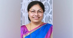 മലയാളി നഴ്സ് യുകെയില് മരിച്ചു