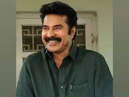 ഓണാഘോഷത്തോടൊപ്പം സ്നേഹവീട്ടിൽ എത്തി ഓക്സിജൻ കോൺസെൻട്രേറ്റർ നൽകി മമ്മൂട്ടിയുടെ കെയർ ആൻഡ് ഷെയർ.