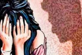 13 വയസുകാരി ആത്മഹത്യ ചെയ്തത് വഴിയില് തടഞ്ഞുനിര്ത്തി അപമാനവും ഉപദ്രവവും സഹിക്കാനാവാതെ; യുവാവ് പിടിയില്