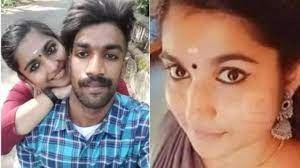 ഷാരോണ് വധക്കേസ് തമിഴ്നാട്ടിലേക്ക് മാറ്റില്ല; പ്രതി ഗ്രീഷ്മയുടെ ഹര്ജി സുപ്രീം കോടതി തള്ളി