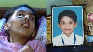 ആധാര് അതോറിറ്റി നേരിട്ടെത്തി, അപൂര്വ ജനിതക രോഗം ബാധിച്ച ഗൗതം സുരേഷിനും പുതിയ ആധാര്ഡ് കാർഡ്
