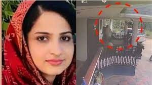 ഷബ്നയുടെ ആത്മഹത്യ;’ ഭർത്താവിന്റെ ബന്ധുക്കൾ പണവും സ്വാധീനവുമുള്ളവര്’, അന്വേഷണം കാര്യക്ഷമമല്ലെന്ന് കുടുംബം