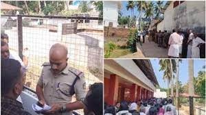 സെമിത്തേരി പൂട്ടി ഓർത്തഡോക്സ് വിഭാഗം, പുറത്ത് പ്രാർത്ഥന നടത്തി യാക്കോബായ വിശ്വാസികൾ; സംഭവം ചാലിശ്ശേരിയിൽ