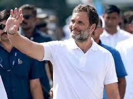 മോദി ബോളിവുഡിനെ വെല്ലുന്ന നടൻ, ഇലക്ട്രോണിക് വോട്ടിംഗ് യന്ത്രമില്ലെങ്കിൽ ജയിക്കില്ല; രാഹുൽ ജോഡോ യാത്രാ വേദിയിൽ