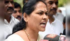 കേരളത്തിനെതിരായ ശോഭ കരന്തലജെയുടെ വിവാദ പരാമര്ശം; പൊലീസ് നിയമോപദേശം തേടും