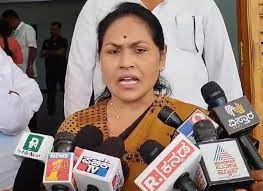 ശോഭ കരന്തലജെയ്ക്കെതിരെ പരാതിയുമായി മഹിളാ കോണ്ഗ്രസ് സംസ്ഥാന സെക്രട്ടറി