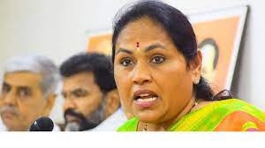 വിദ്വേഷ പരാമര്ശം; ശോഭ കരന്തലജെയ്ക്ക് എതിരെ നടപടി, തെരഞ്ഞെടുപ്പ് കമ്മീഷൻ നിർദേശം നല്കി