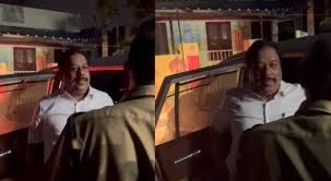 വോട്ടര്മാര്ക്ക് പണം നൽകാനെത്തിയതെന്ന് ആരോപണം: വ്യവസായി ബിജു രമേശിനെ ഡിവൈഎഫ്ഐ തടഞ്ഞു; അരുവിക്കരയിൽ തര്ക്കം