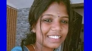 ആര്യയുടെ മരണത്തിൽ തേങ്ങി കുടുംബവും സുഹൃത്തുകളും; കാരണം കണ്ടെത്താൻ അന്വേഷണം, ഫോൺ പരിശോധിക്കും
