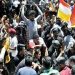 പലസ്തീൻ അനുകൂല സമരം; അമേരിക്കൻ സര്വകലാശാലകളില് സംഘര്ഷം, 24 മണിക്കൂറിനിടെ 400 ഓളം പേര് അറസ്റ്റിൽ