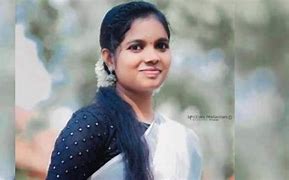 സൂര്യയുടെ ജീവനെടുത്തത് അരളിപ്പൂവോ, പോസ്റ്റ് മോര്ട്ടം റിപ്പോര്ട്ട് പുറത്ത്; ചെടിയും പൂവും വിഷമെന്ന് വിദഗ്ധര്