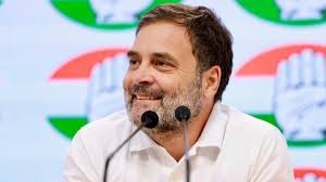 രാഹുൽ ഗാന്ധി പ്രതിപക്ഷ നേതാവാകും, റായ്ബറേലി സീറ്റിൽ തുടരും; വയനാട് സീറ്റ് ഒഴിയാനും തീരുമാനം