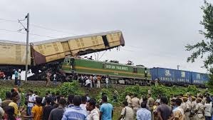 ഡാർജിലിങ് ട്രെയിൻ ദുരന്തത്തിന് കാരണമെന്ത്?