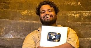 യൂട്യൂബര് വിജെ മച്ചാൻ പോക്സോ കേസില് കൊച്ചിയില് അറസ്റ്റിലായി, പരാതിപ്പെട്ടത് പതിനാറുകാരി