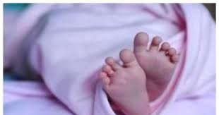 ട്രെയിനിലെ ശുചിമുറിയിൽ ഒന്നരവയസ് പ്രായമുള്ള കുഞ്ഞിനെ ഉപേക്ഷിച്ച നിലയിൽ