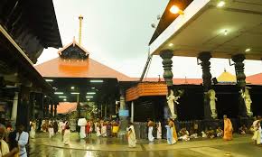 ഗുരുവായൂർ ക്ഷേത്രത്തിലെ ഭണ്ഡാര വരവ് എണ്ണൽ പൂർത്തിയാക്കി എസ്ബിഐ; ലഭിച്ചത് 5.04 കോടി രൂപയും 2 കിലോ സ്വർണവും