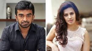 രന്യയുടെ ഭർത്താവും അന്വേഷണ പരിധിയിൽ, 1 കിലോ സ്വർണം കടത്തുന്നതിന് നടി വാങ്ങിയത് ഒരു ലക്ഷം രൂപയെന്ന് റിപ്പോർട്ട്