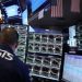 അമേരിക്കക്ക് തന്നെ ബുമറാംഗായി ട്രംപിന്റെ തീരുവ യുദ്ധം; ഒറ്റ ദിവസത്തിൽ അമേരിക്കൻ ഓഹരി വിപണിയിൽ വൻ ഇടിവ്