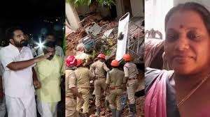 ബിന്ദുവിൻ്റെ മൃതദേഹം മെഡിക്കൽ കോളേജിൽ നിന്ന് മാറ്റി; മൂന്ന് ആവശ്യങ്ങളുന്നയിച്ച് ചാണ്ടി ഉമ്മൻ; പ്രതിഷേധം തുടർന്ന് കോൺഗ്രസ് പ്രവർത്തകർ