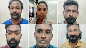 പണയം വച്ചത് 10 വളകള്, 916 ഹാള്മാര്ക്കും വി.ജെ മുദ്രയും; സ്ഥിരം കസ്റ്റമേഴ്സായതിനാൽ ജീവനക്കാർ വിശ്വസിച്ചു, മുക്കുപണ്ട കേസിൽ 6 പേർ പിടിയിൽ