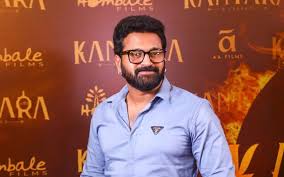 “മരണത്തെ മുഖാമുഖം കണ്ടു, നല്ല പോലെ ഉറങ്ങിയിട്ട് മൂന്ന് മാസമായി”: ഋഷഭ് ഷെട്ടി