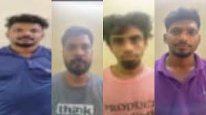 വിവരം നൽകി ഉടമ; മോഷണം പോയ ഇന്നോവ കാർ ഓടിക്കൊണ്ടിരിക്കെ പൊലീസ് തടഞ്ഞു; പരിശോധനയിൽ എംഡിഎംഎയും ആയുധങ്ങളും കണ്ടെത്തി, നാല് പേർ പിടിയിൽ