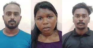 ‘നഗ്നചിത്രങ്ങള് പകര്ത്തി ഭീഷണിപ്പെടുത്തി പണം തട്ടി’; യുവാവിനെ ഹണി ട്രാപ്പിൽ കുടുക്കിയ കേസിൽ ദമ്പതികള് അടക്കം മൂന്നു പേര് പിടിയിൽ