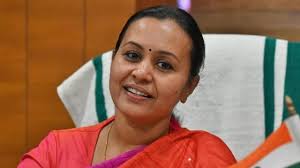 ശാസ്ത്രീയ പ്രസവ ശുശ്രൂഷയും ആയുഷ് യോഗ ആപ്പും ഉള്പ്പെടെ 12 പദ്ധതികൾ, സംസ്ഥാനതല ആയുര്വേദ ദിനാചരണത്തിൽ മന്ത്രി വീണ ഉദ്ഘാടനം ചെയ്യും