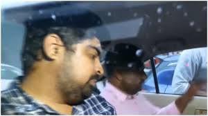 ‘ഭാര്യയെ കൊലപ്പെടുത്തി’ കാമുകിക്ക് അയച്ച വാട്സാപ്പ് മെസേജ്, ഡിലീറ്റ് ചെയ്തെങ്കിലും പൊലീസ് വീണ്ടെടുത്തതോടെ ഡോക്ടർ മഹേന്ദ്രയുടെ കുറ്റസമ്മതം
