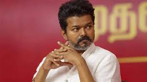 വിജയ് ഉടൻ കരൂരിലേക്കില്ല, മരിച്ചവരുടെ കുടുംബങ്ങളെ ചെന്നൈയിലെത്തിക്കും, അടുത്താഴ്ച മഹാബലിപുരത്ത് കൂടിക്കാഴ്ച