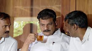 ഒരേ ഈട് വെച്ച് രണ്ട് വായ്പ തട്ടിപ്പ്; രാവിലെ തുടങ്ങിയ പരിശോധന അവസാനിച്ചത് രാത്രി, പിവി അൻവറിന്റെ വീട്ടിലെ ഇഡി പരിശോധന പൂർത്തിയായി