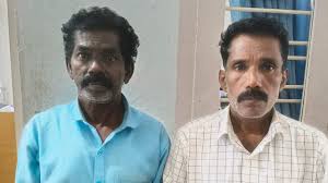 നവംബർ 4 രാത്രി, വ്യാപാരിയും കുടുംബവും ഇന്നോവ കാറിൽ, തടഞ്ഞ് നിർത്തി വിൻഡോ ഗ്ലാസ് പൊട്ടിച്ച് അക്രമിസംഘത്തിന്റെ കവർച്ച; 2 പേർ കൂടി പിടിയിൽ
